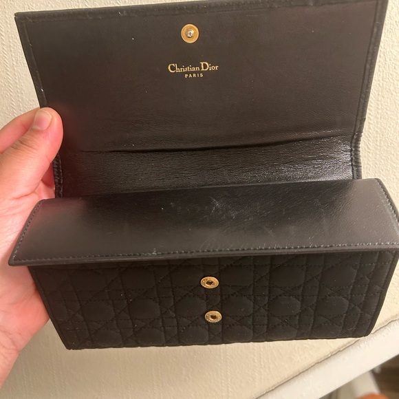Vintage Christine Dior wallet. Authenticated by the real real. - Picture 4 of 11